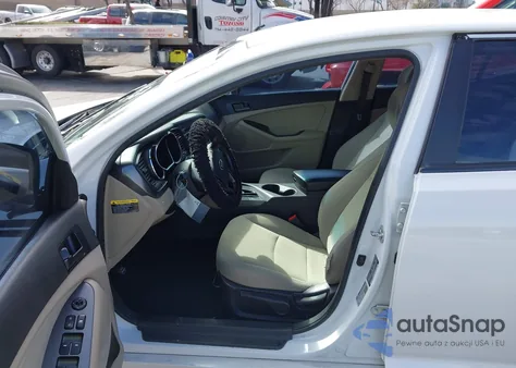 2013 Kia Optima Lx z USA, uszkodzony, nr VIN 5XXGM4A75DG163544